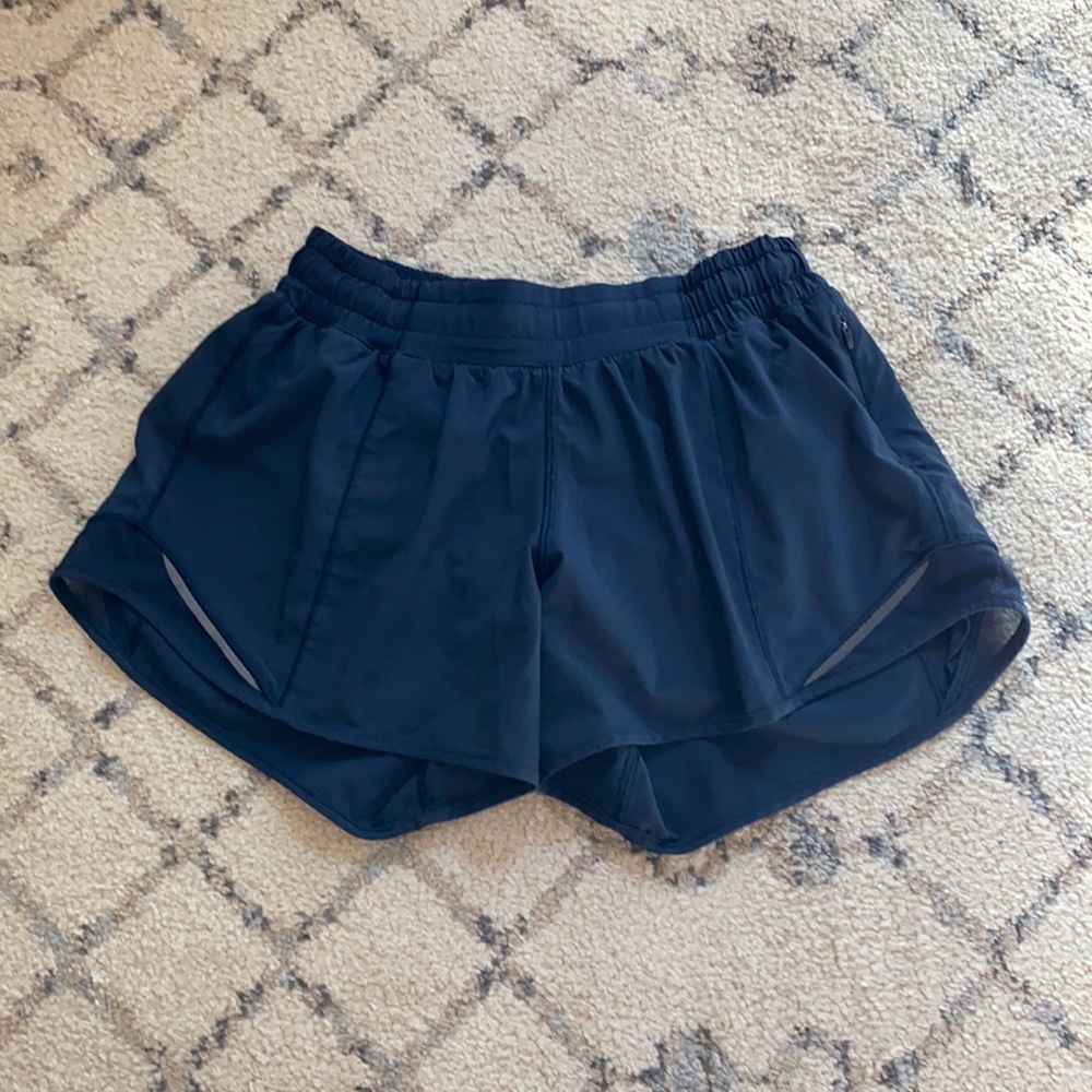 Lululemon Hotty Hot Low Rise Shorts